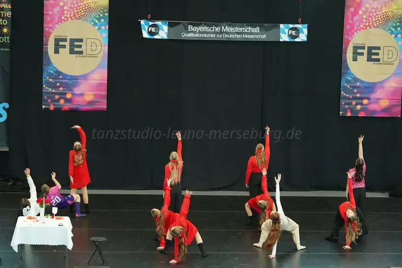 ES-Dance-Squad BM20265 13