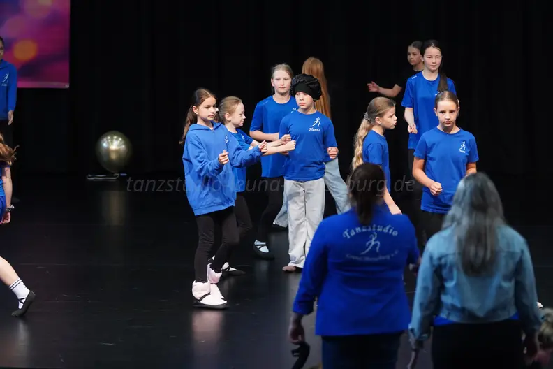 DM2016jr 2